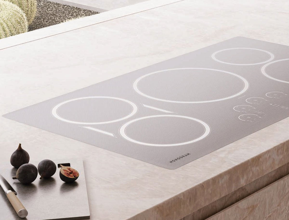 Cooktops | Surfaces de cuisson Cooktops | Surfaces de cuisson