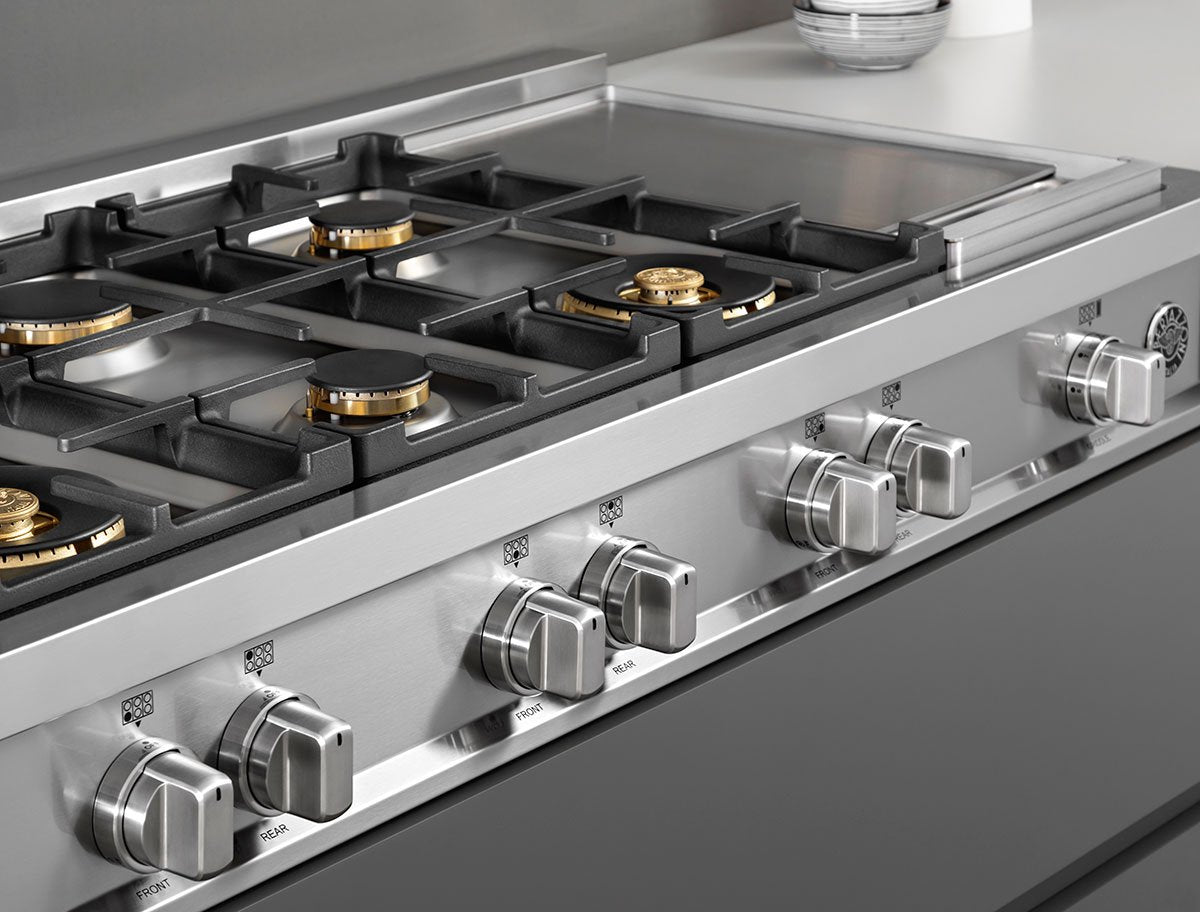 Cooktops & Rangetops | Surfaces de cuisson et tables de cuisson Cooktops & Rangetops | Surfaces de cuisson et tables de cuisson