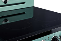 Classic Retro by Unique 30" 3.9 Cu. Ft. Induction Range - Ocean Mist Turquoise - UNQ-30CR IC T | Cuisinière à induction Classic Rétro par Unique de 30 po et de 3,9 pi3 - turquoise brume marine - UNQ-30CR IC T | UNQ30ICT