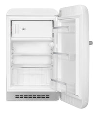 Smeg 4.31 Cu. Ft. Retro Compact Refrigerator - FAB10URWH3|Réfrigérateur compact Smeg rétro de 4,31 pi3 - FAB10URWH3