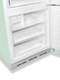 Smeg 18 Cu. Ft. Retro Bottom-Freezer Refrigerator - FAB38URPG|Réfrigérateur Smeg rétro de 18 pi3 à congélateur inférieur - FAB38URPG