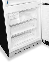 Smeg 18 Cu. Ft. Retro Bottom-Freezer Refrigerator - FAB38URBL|Réfrigérateur Smeg rétro de 18 pi3 à congélateur inférieur - FAB38URBL