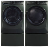 Electrolux 5.2 Cu. Ft. Perfect Steam™ Front-Load Washer and 8 Cu. Ft. Gas Dryer - Alpine Green  | Laveuse à chargement frontal Perfect SteamMC de 5,2 pi³ et sécheuse à gaz de 8 pi³ de Electrolux - vert alpin  | ELFL773B