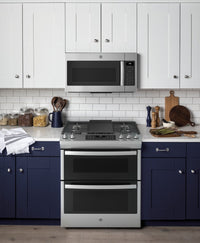 GE 6.7 Cu. Ft. Double-Oven Freestanding Gas Range - JCGSS86SPSS 