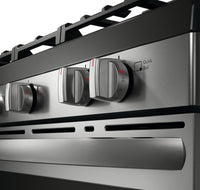 Frigidaire 5.1 Cu. Ft. Gas Range With Air Fry and Convection Bake - Stainless Steel - FCRG3083AS | Cuisinière à gaz Frigidaire de 5,1 pi³ avec friture à air et cuisson par convection - acier inoxydab…