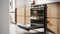 Bosch 30" 5.8 Cu. Ft. 100 Series Electric Range with Rapid Preheat and Air Fry - Stainless Steel - HEF1050MC | Cuisinière électrique Bosch série 100 de 5,8 pi3 et de 30 po avec préchauffage rapide et friture à air - acier inoxydable - HEF1050MC | HEF105MC