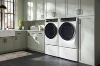 Electrolux 5.2 Cu. Ft. Perfect Steam™ Front-Load Washer and 8 Cu. Ft. Gas Dryer - White  | Laveuse à chargement frontal Perfect SteamMC de 5,2 pi³ et sécheuse à gaz de 8 pi³ Electrolux - blanches  | ELFL773D