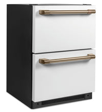 Café 5.7 Cu. Ft. Built-In Dual-Drawer Refrigerator - CDE06RP4NW2 | Réfrigérateur encastré Café de 5,7 pi³ à deux tiroirs - CDE06RP4NW2 | CDE06RPW