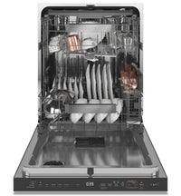 Café Smart Built-In Top-Control Dishwasher with Stainless Steel Tub - CDT875M5NS5 | Lave-vaisselle intelligent encastré Café, commandes sur le dessus, cuve acier inoxydable - CDT875M5NS5 | CDT875M5