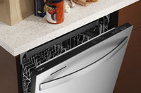 Whirlpool Top-Control Dishwasher with Third Rack - WDT750SAKZ | Lave-vaisselle Whirlpool avec commandes sur le dessus et 3e panier - WDT750SAKZ | WDT750KZ